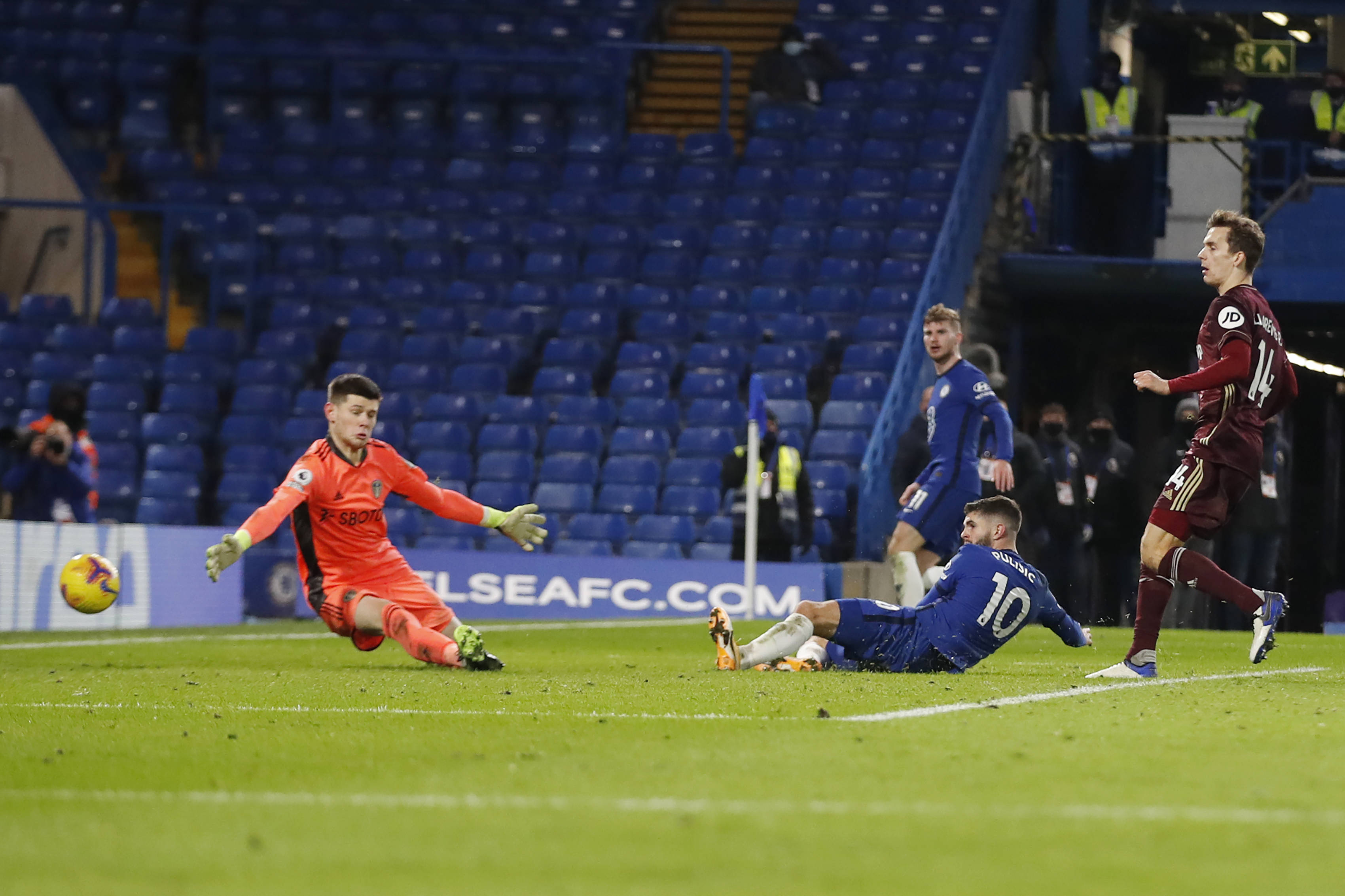 巴萨始终以 巴萨始终以